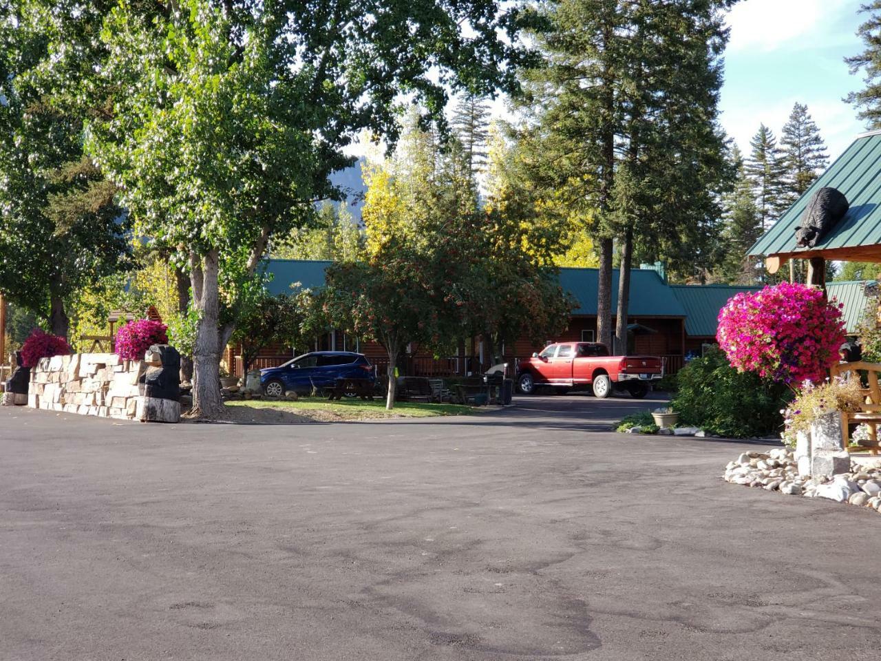 Riverfront Motel & Cabins Thompson Falls Eksteriør bilde